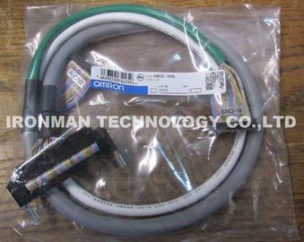 Término del envío del cable XW2Z 300B XW2Z300B 3M TNT del PLC de HMI Omron